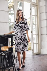 Bronnen Floral Slit Midi Dress in Black (XS)