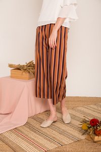 Cliona Pinstriped High-waisted Culottes in Caramel (XS)