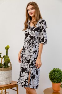 Bronnen Floral Slit Midi Dress in Black (XS)