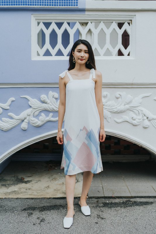 Makayla Geometric Ribbon Dress in White