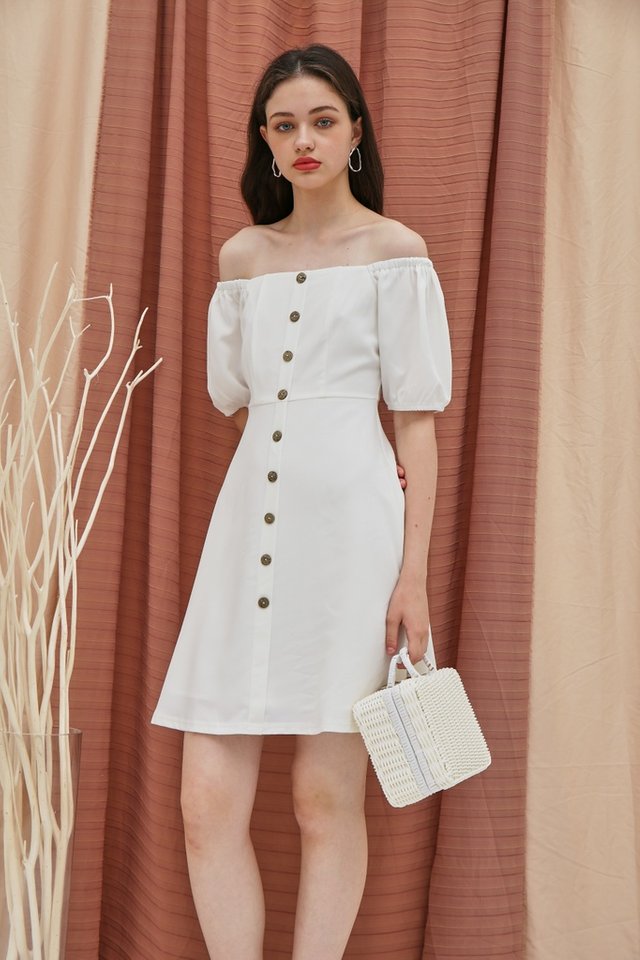 Dacey 2 Way Button Square Neck Dress in White (L)