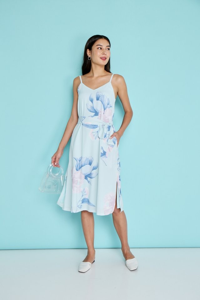 Yasmin Floral Midi Dress in Mint (XS)