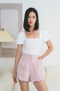 Janelia Ribbed Puffed Sleeves Top in White (M)