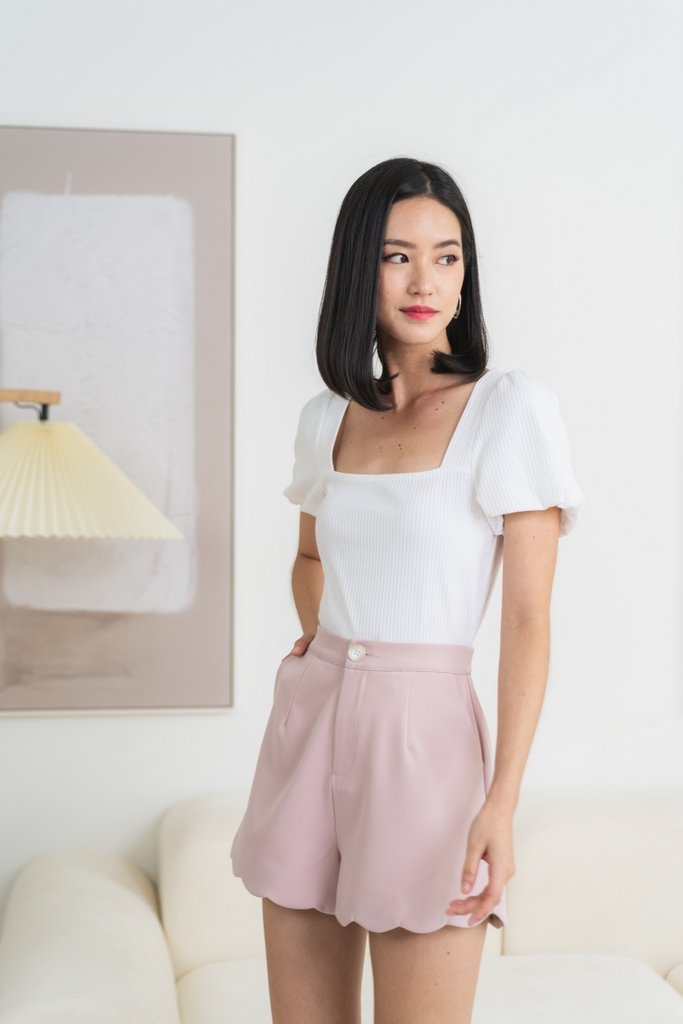 Janelia Ribbed Puffed Sleeves Top in White (M)