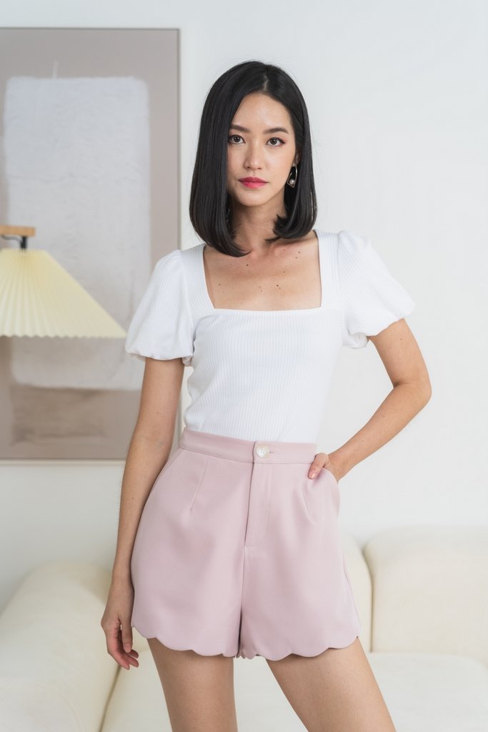 Janelia Ribbed Puffed Sleeves Top in White (M)