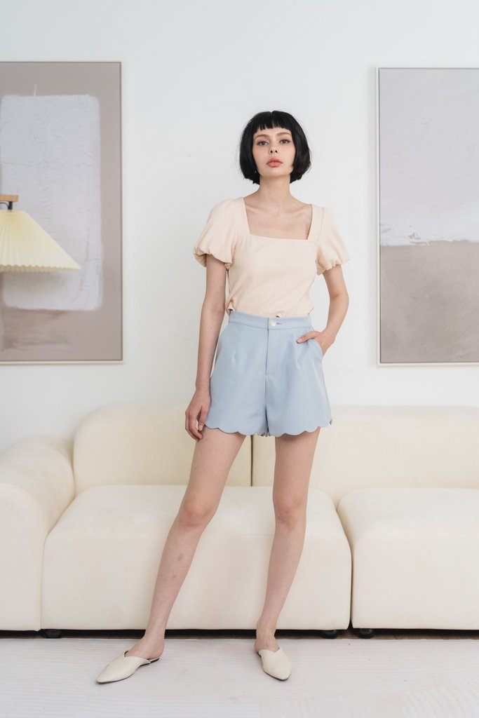 Fabiana Scallop Shorts in Blue (XS)