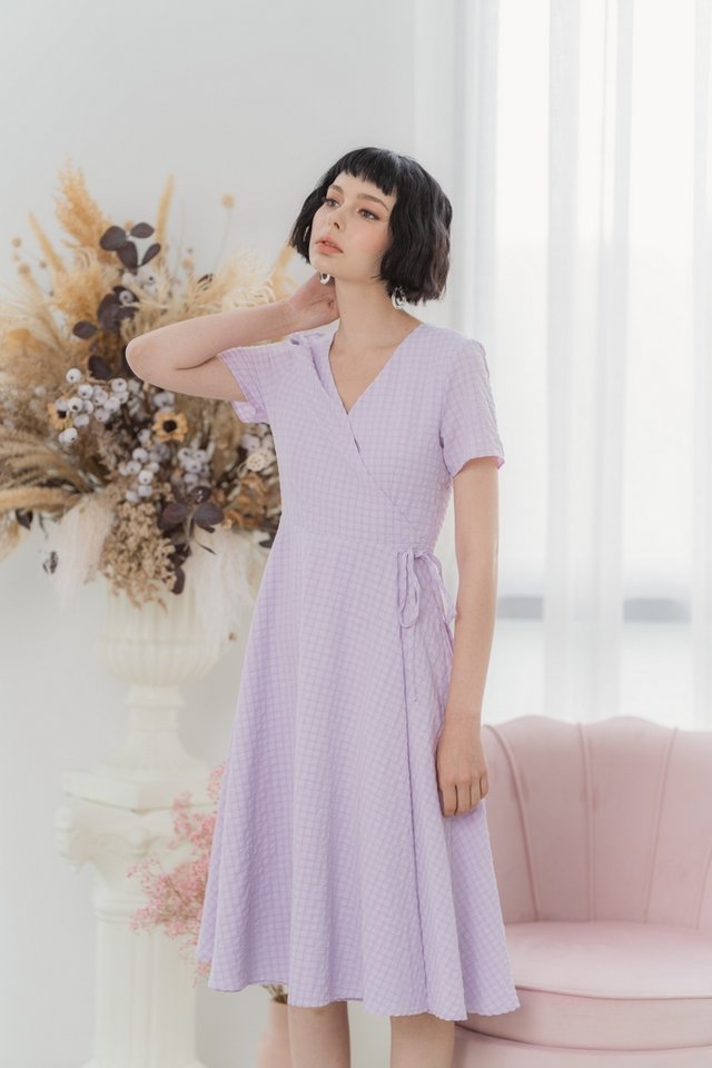 Mikaela Textured Wrap Midi Dress in Lilac (XS)
