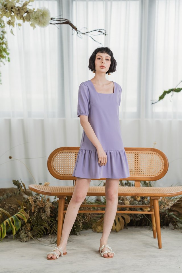 Zenia Puffed Sleeves Dropwaist Dress in Lilac (XS)