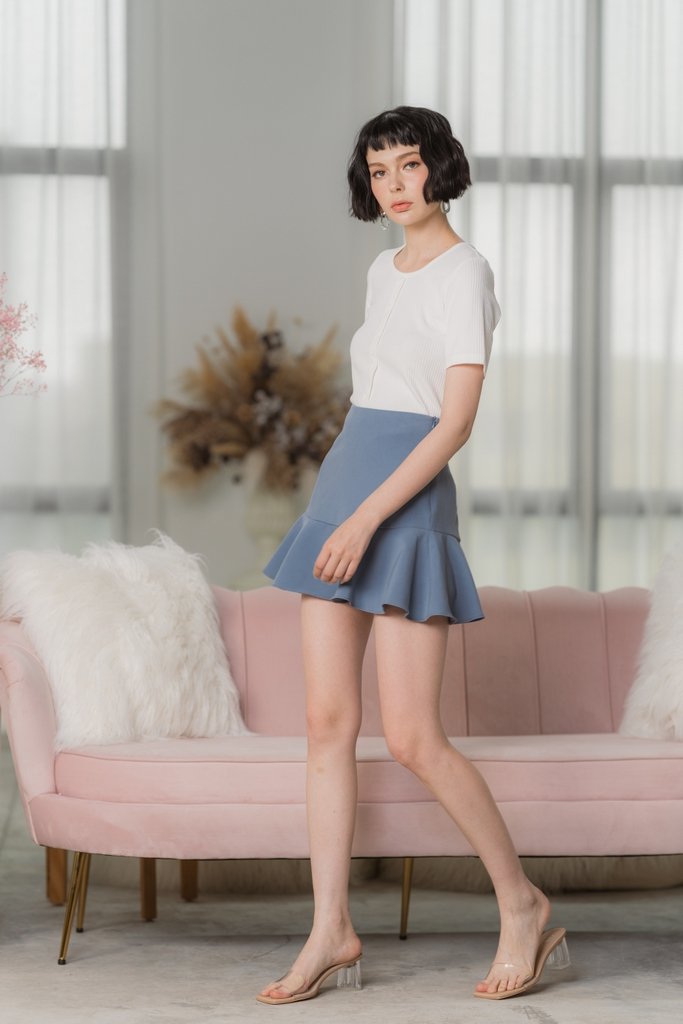 Rayna Ruffled Hem Skorts in Dusty Blue (XS)