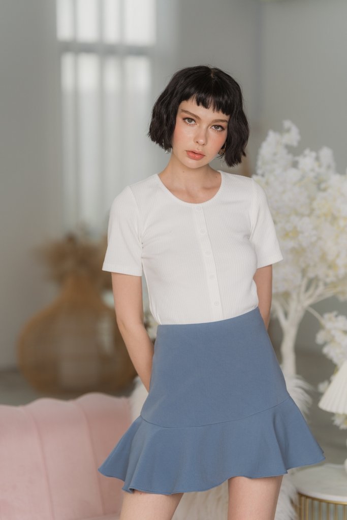Rayna Ruffled Hem Skorts in Dusty Blue (XS)