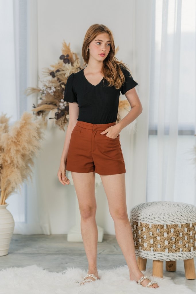 Elissa Panel Waist Shorts in Caramel