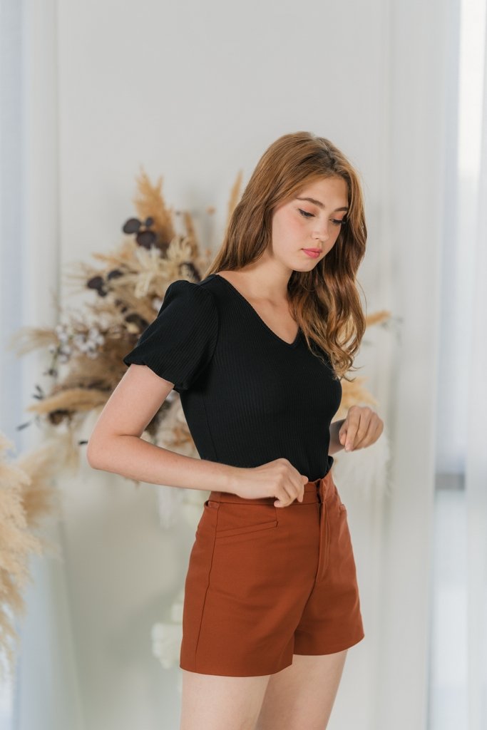 Elissa Panel Waist Shorts in Caramel