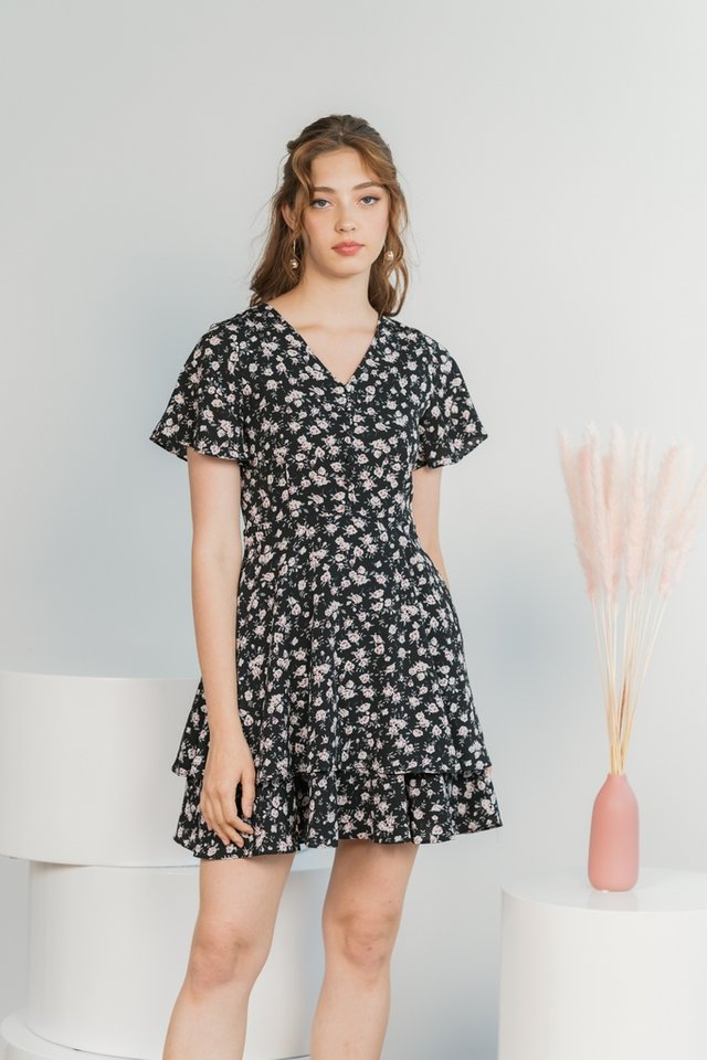 Zoella Floral Button Tiered Hem Dress in Black (XS)