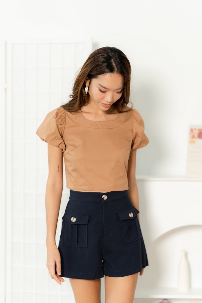 Alyvia Pocket Button High Waist Short in Dark Navy (XS)