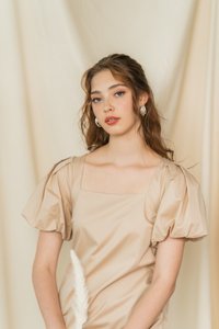 Leah Puffed Sleeves Square Neck Dress in Sand (XL)