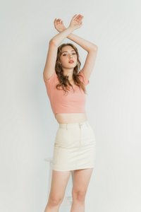 Shauna Ribbed Crop Top in Peach