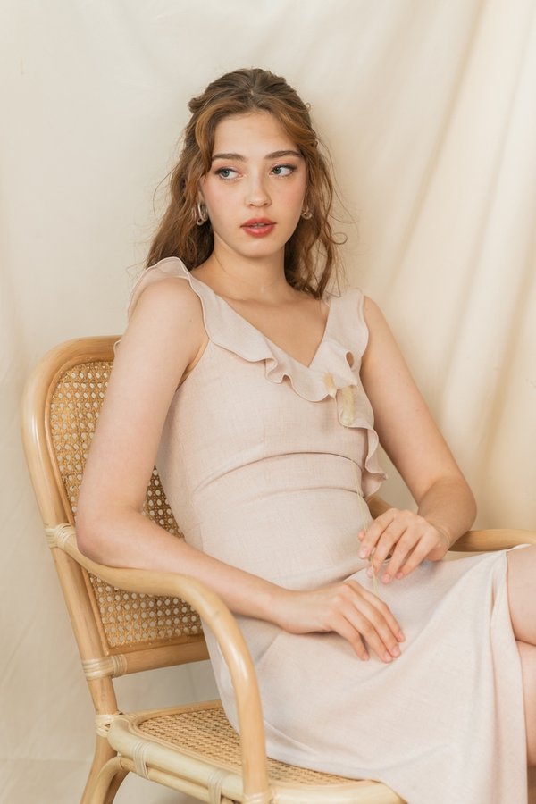 Shantel Ruffle Sleeves Midi Dress in Oatmeal(L)