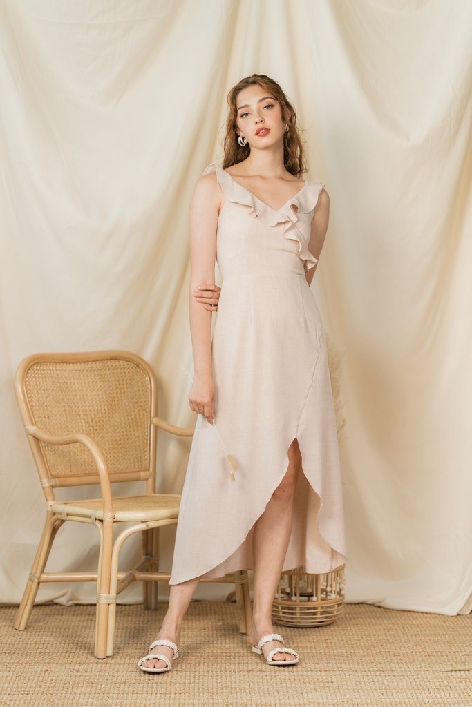 Shantel Ruffle Sleeves Midi Dress in Oatmeal(L)