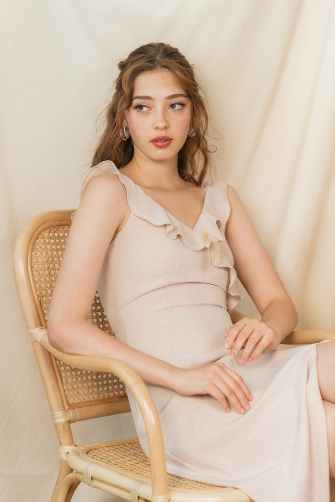 Shantel Ruffle Sleeves Midi Dress in Oatmeal(L)