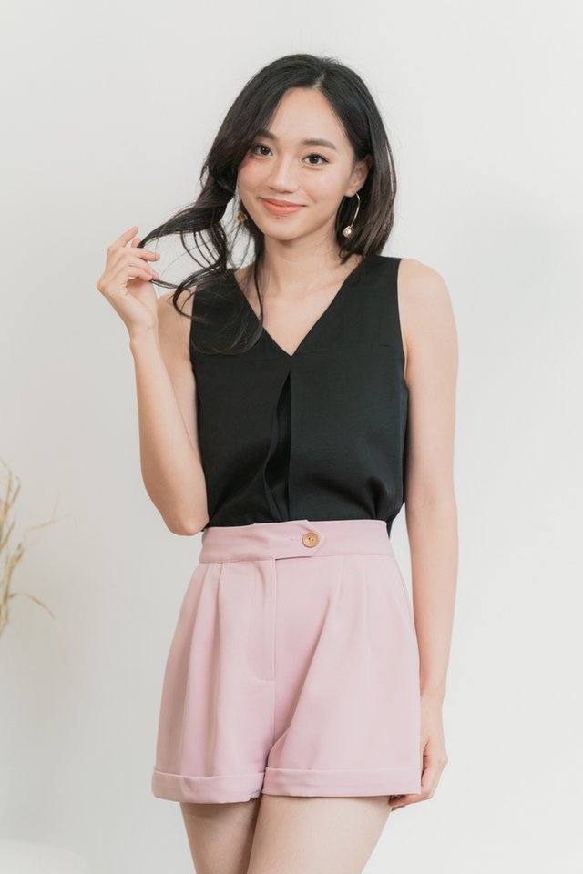 Adelia Button Short in Pink