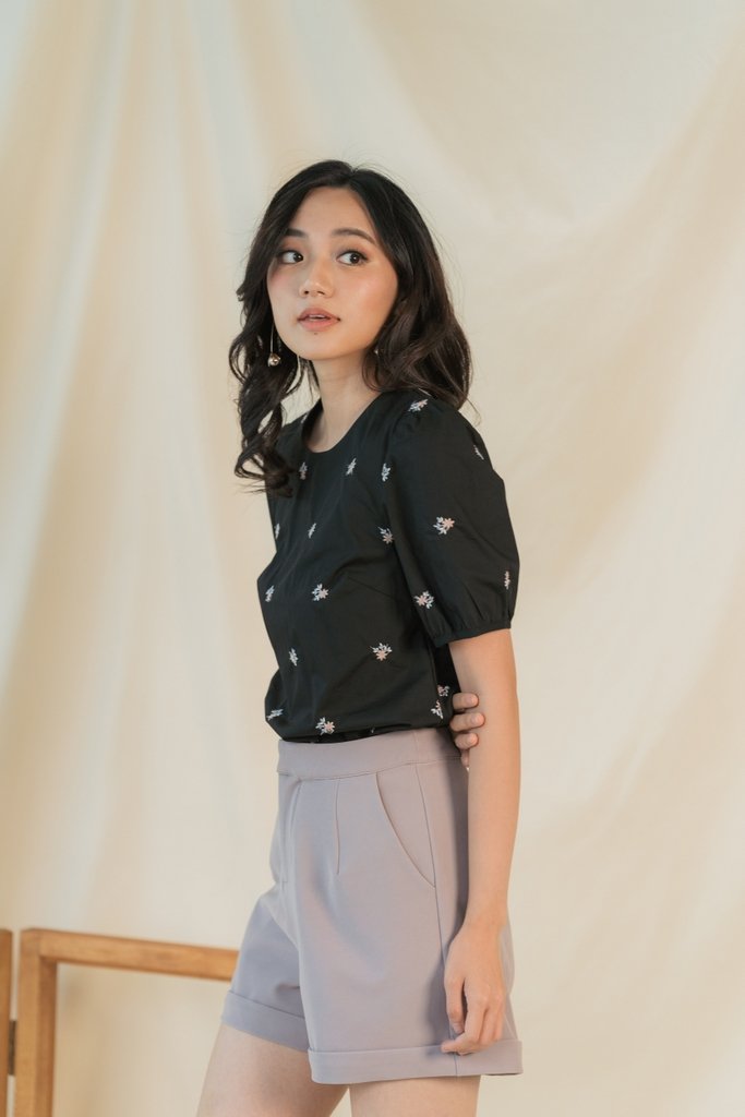 Josie Pocket Shorts in Dusty Grey (XS)
