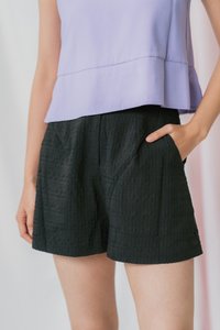 Alessi Textured Pocket Shorts in Black (XS)