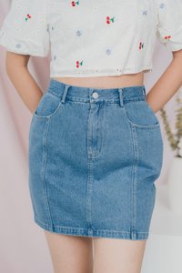 Anita Denim Skirt in Mid Wash (XS)