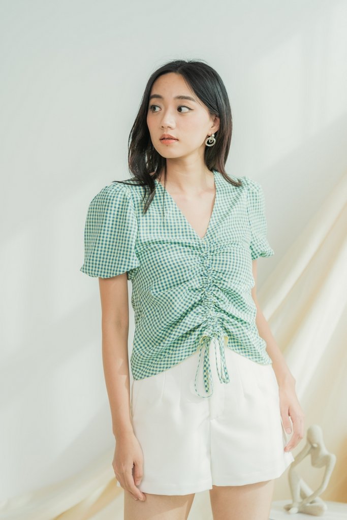 Juhi Gingham Ruched Ribbon Top in Green (XS)