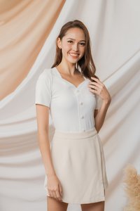 Arianne Overlap Skorts in Cream (XS)