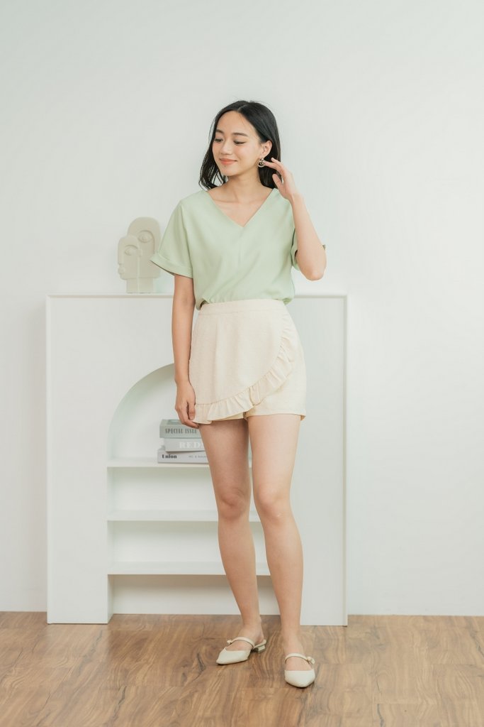 Adrielle Swiss Dots Ruffles Skorts in Sand (XS)