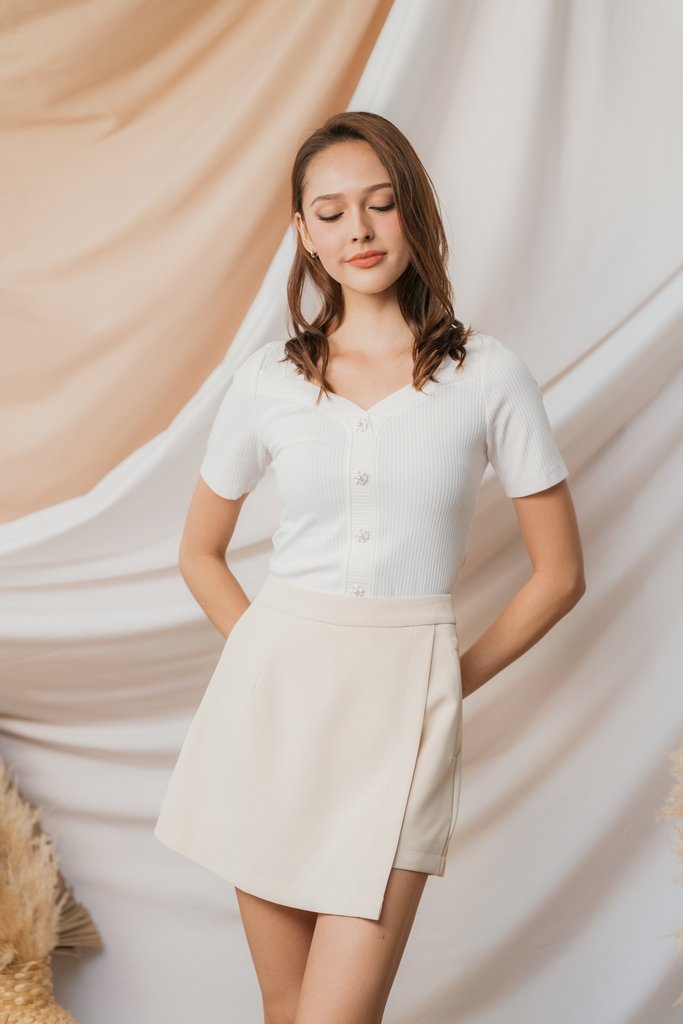 Arianne Overlap Skorts in Cream (XS)