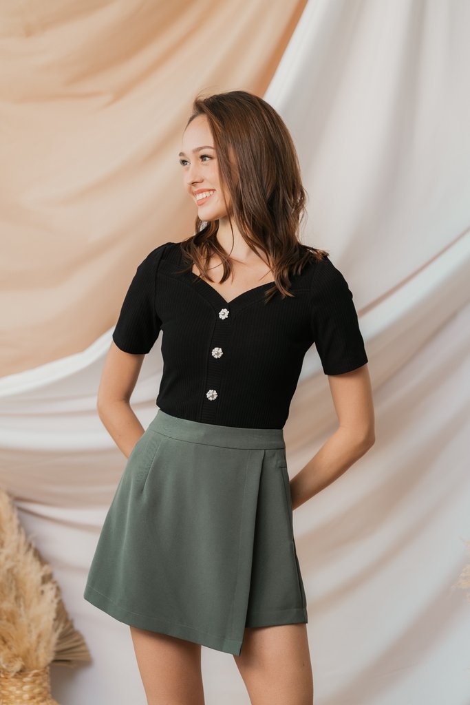 Arianne Overlap Skorts in Muted Green
