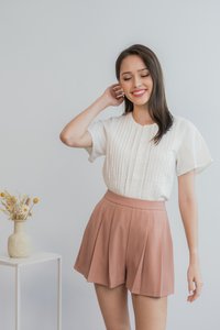 Gene Pleated High Waisted Skort in Apricot (XS)