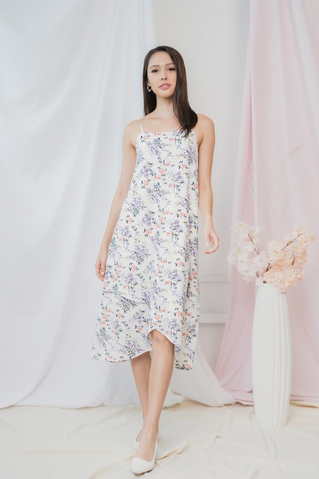 Scarletta Floral Petal Hem Midi Dress in White (XL)