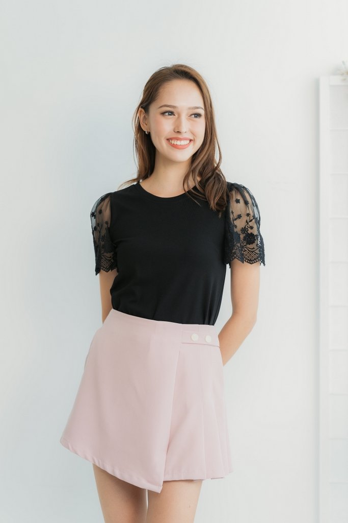 Rowan Pleated Button Skorts in Blush Pink (XS)
