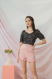 Genesis High-Waisted Tailored Shorts in Pink (XS)
