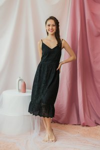 Norah Eyelet Slit Midi Dress in Black (XS)