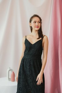 Norah Eyelet Slit Midi Dress in Black (XS)