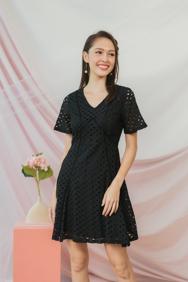 Marianne Empire Broderie Dress in Black (XS)