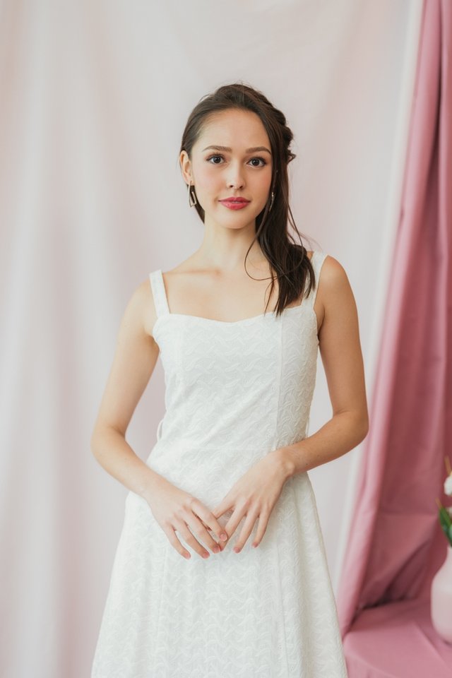 Caydence Leafy Eyelet Belted Dress in White (L)