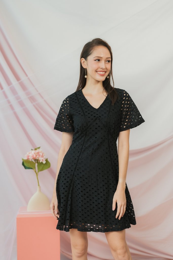 Marianne Empire Broderie Dress in Black (XS)
