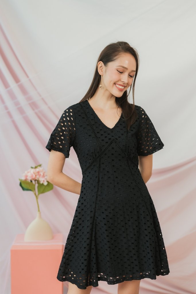 Marianne Empire Broderie Dress in Black (XS)