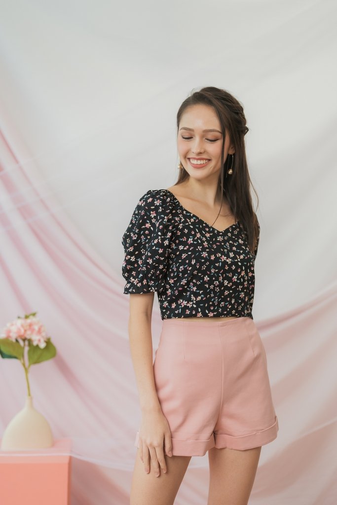 Genesis High-Waisted Tailored Shorts in Pink (XS)