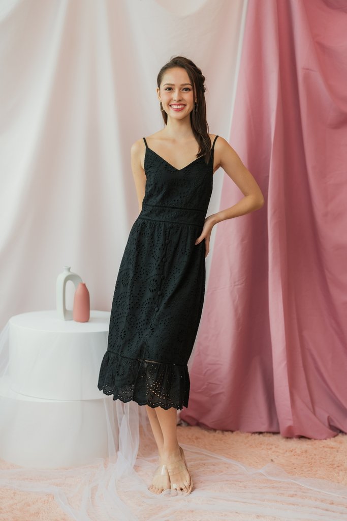 Norah Eyelet Slit Midi Dress in Black (XS)