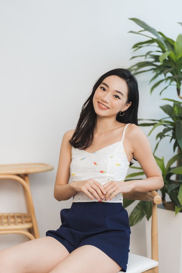 Melody Carrot Embroidery Camisole Top in White