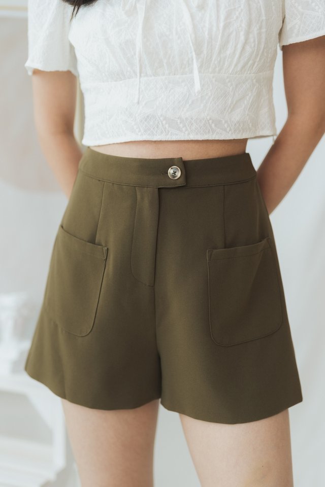 Wayne High-Waisted Button Shorts in Olive