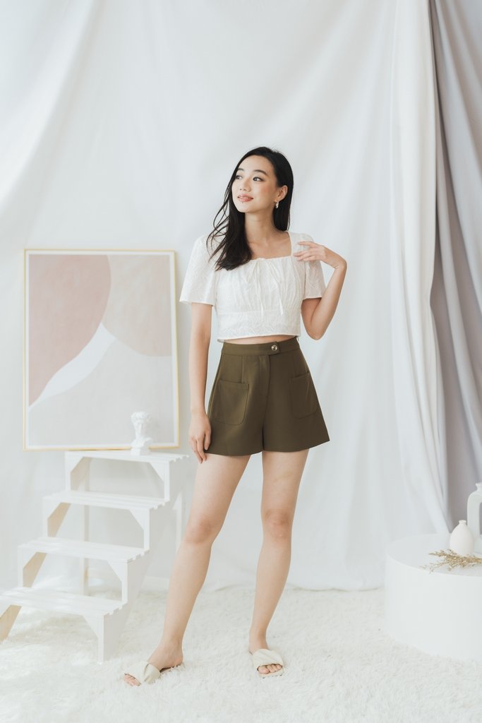 Wayne High-Waisted Button Shorts in Olive (XS)