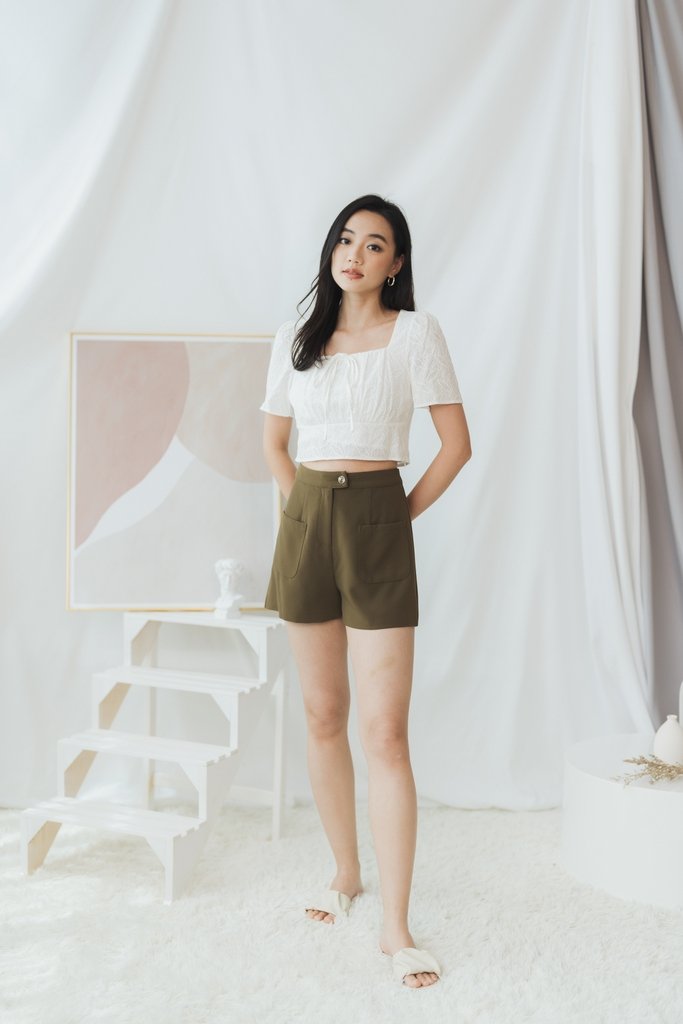 Wayne High-Waisted Button Shorts in Olive (XS)