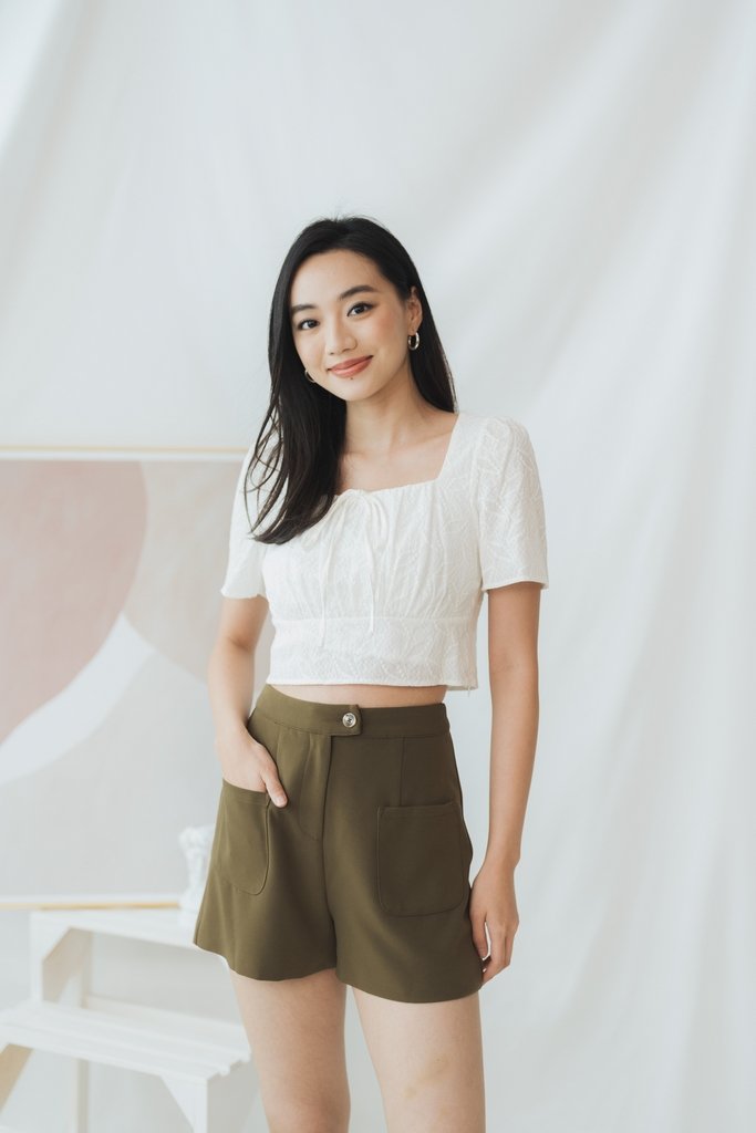 Wayne High-Waisted Button Shorts in Olive (XS)