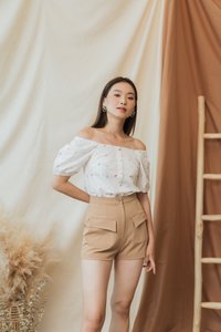 Marcella High-Waisted Pocket Shorts in Latte